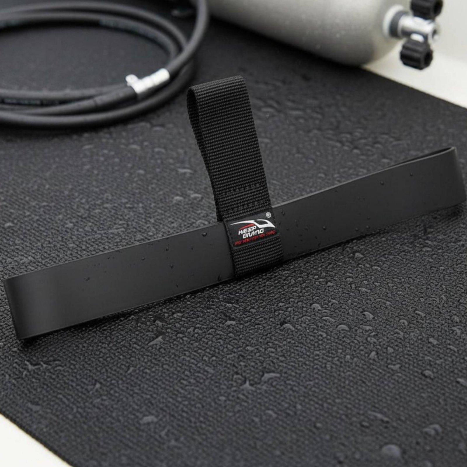 Rubber Strap Diver - Sangle de retenue pour tuyau en